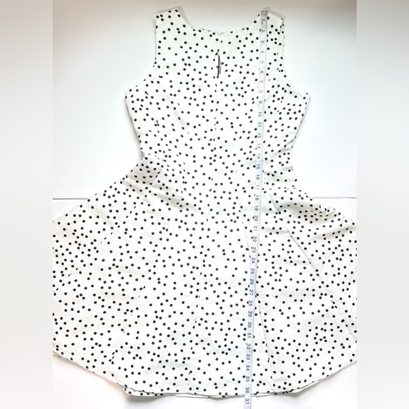 Gabby Skye White Black Polka Dot Fit and Flare Dress Sleeveless Cocktail Size 6 - Picture 10 of 13